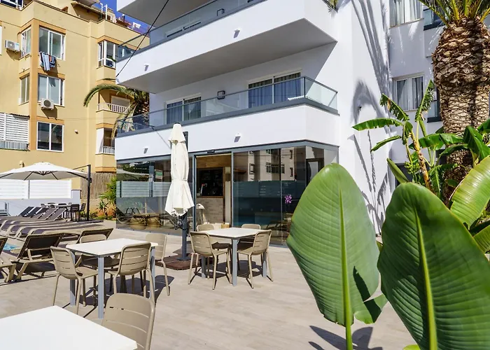 Apartamentos Vistamar II